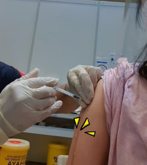 ▲▼馬來西亞女網友打疫苗一針流掉半劑。（圖／翻攝自Facebook／Emma Soh）