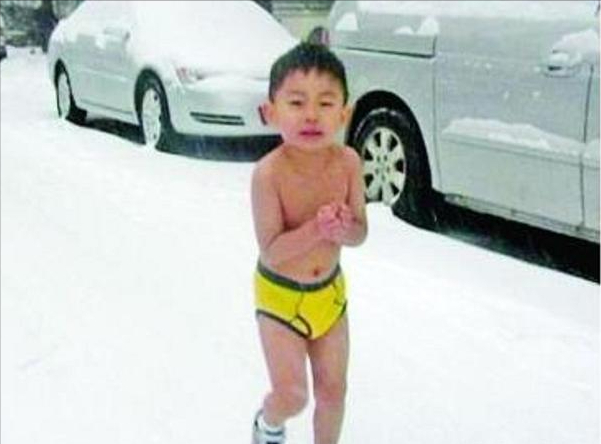 10年前，被父親逼迫零下13度裸跑的4歲小男孩，現在他有何成就？